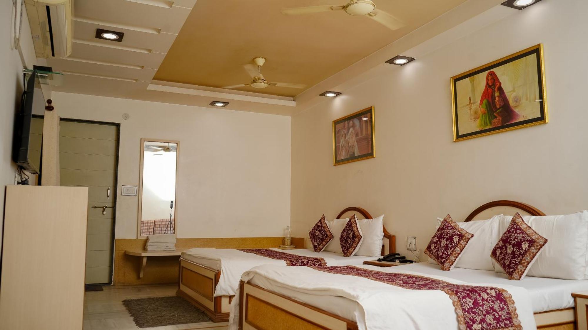 Hotel Ruby Jaipur Luaran gambar